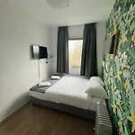 Max アムステルダム